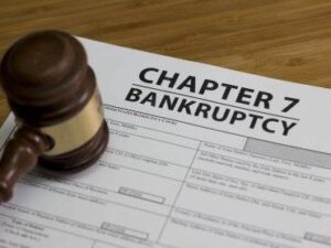 The Benefits of Working with an Experienced Chapter 7 Bankruptcy Lawyer